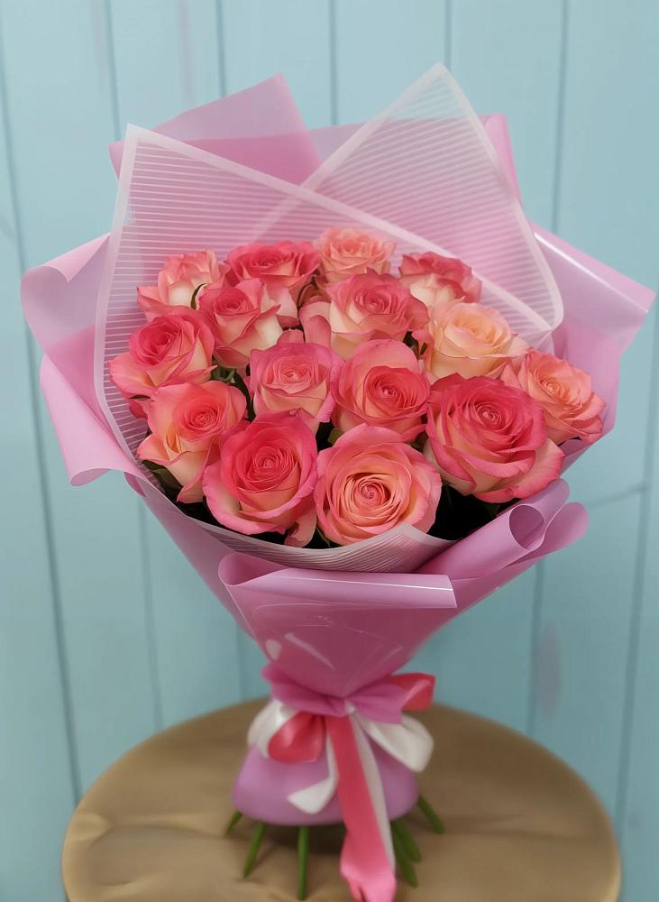 Букет 15 Розовых роз Равель в Тейково