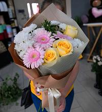 Букет цветов из:  Герберы, Розы и Хризантемы в Тейково