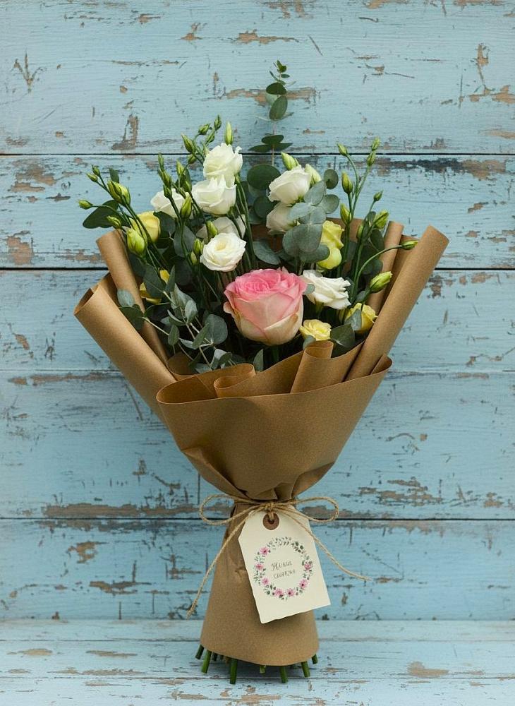 Букет цветов из: Розы и Лизиантусы в Тейково