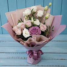 Букет цветов из:  Розы и Лизиантусы в Тейково