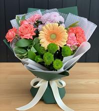 Букет цветов из:  Гвоздики, Розы, Герберы и Хризантемы в Тейково