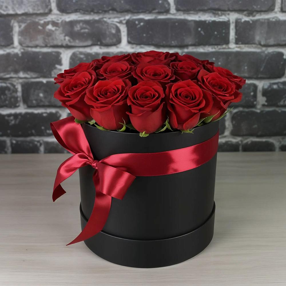 Цветочная композиция из Розы в шляпной коробке в Тейково