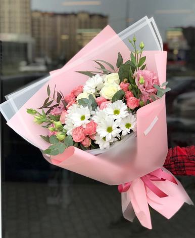 Букет цветов из: Розы, Лизиантусы и Хризантемы в Тейково